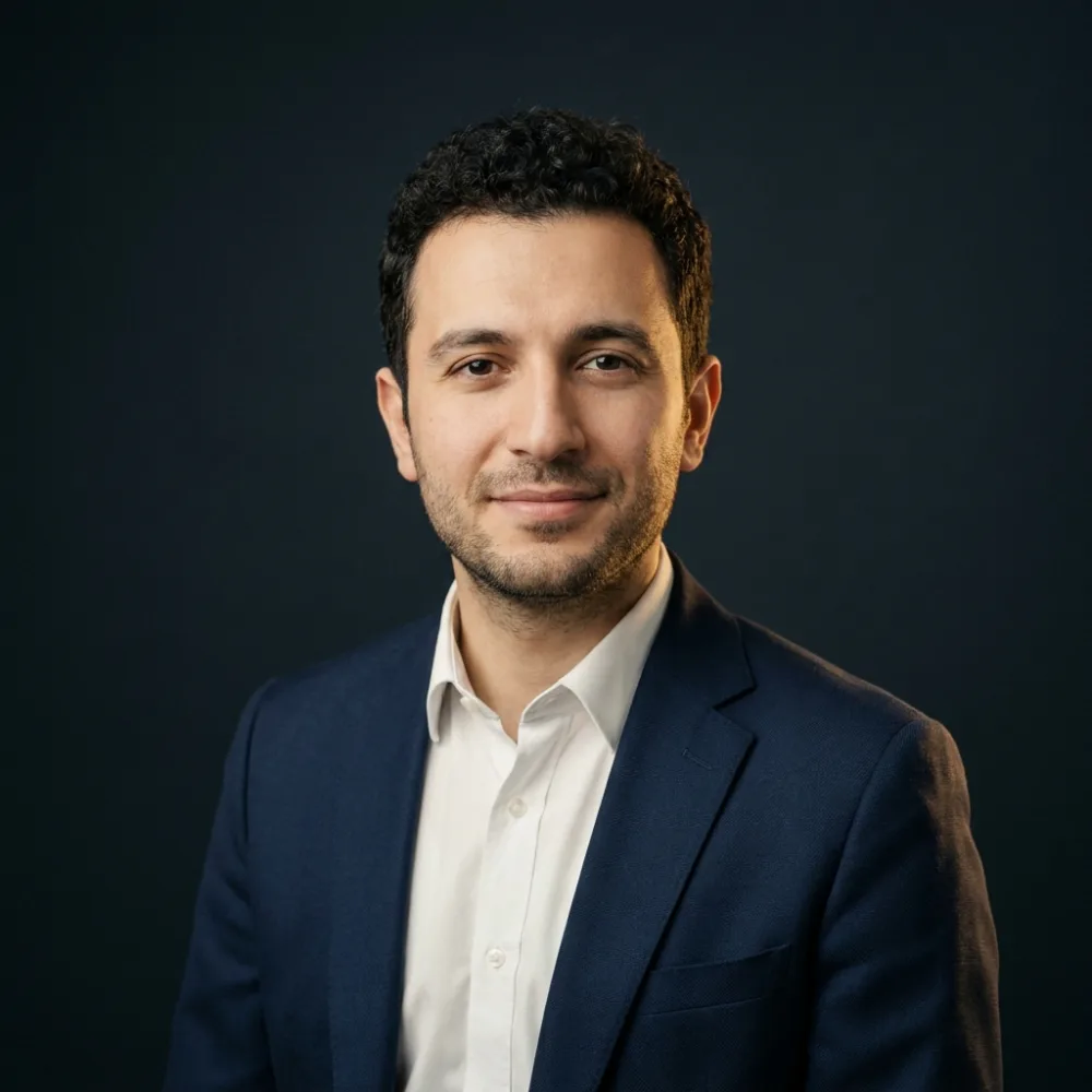 Burak Yıldız, kıdemli danışman
